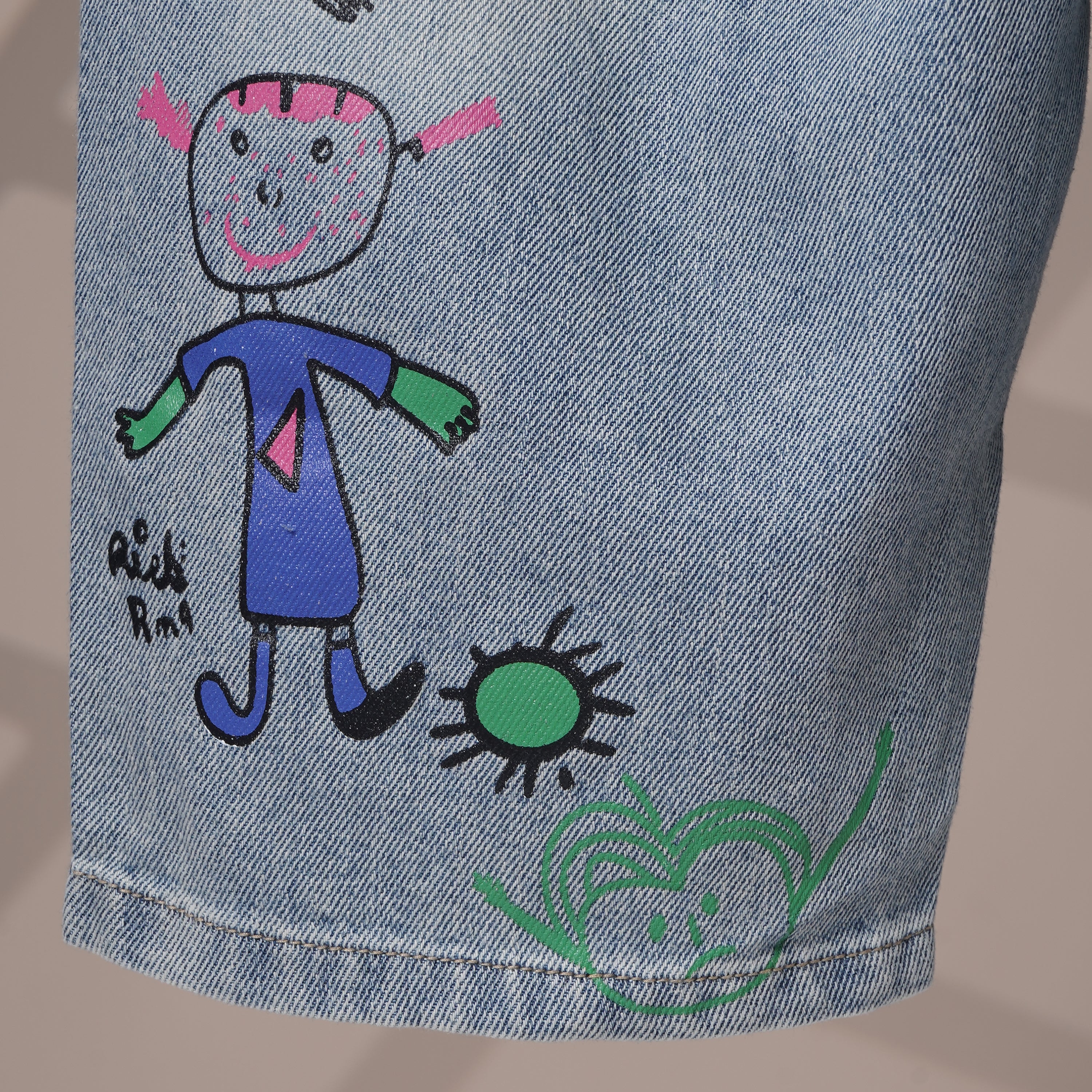 Mom N Genie Kids Denim Jeans with Graffiti Print