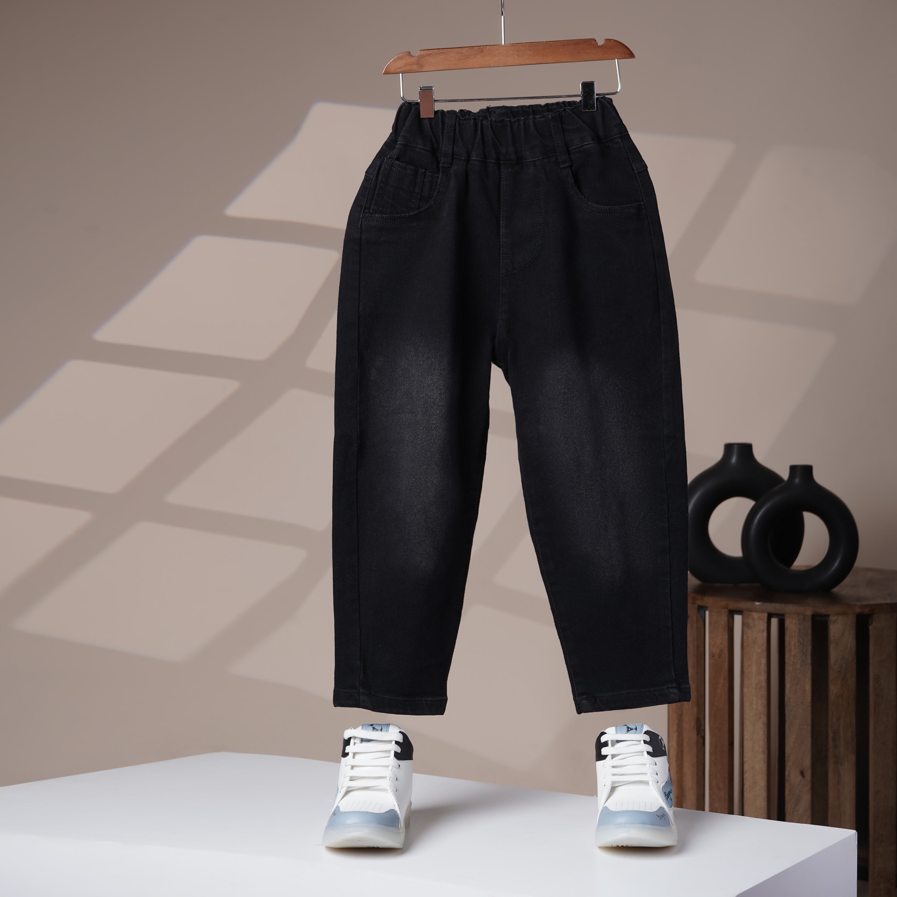 Mom N Genie Kids Black Elastic-Waist Tapered Denim Jeans with Back Patch