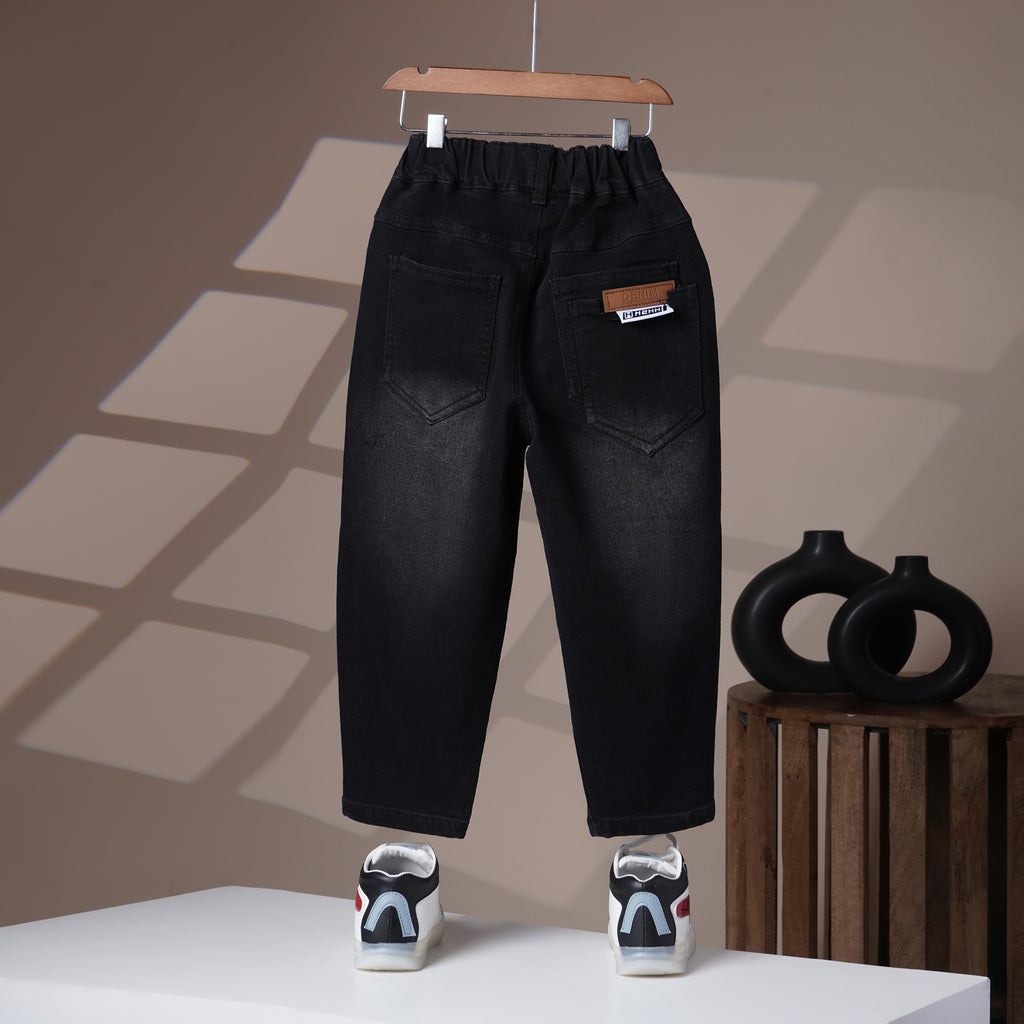 Mom N Genie Kids Black Elastic-Waist Tapered Denim Jeans with Back Patch
