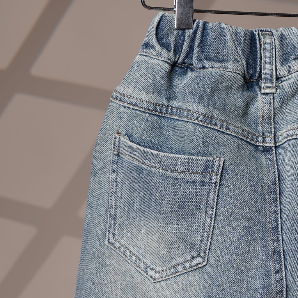 Mom N Genie Kids Light-Wash Denim Pants with Cargo Pocket & Embroidered Patch — Elastic Waist