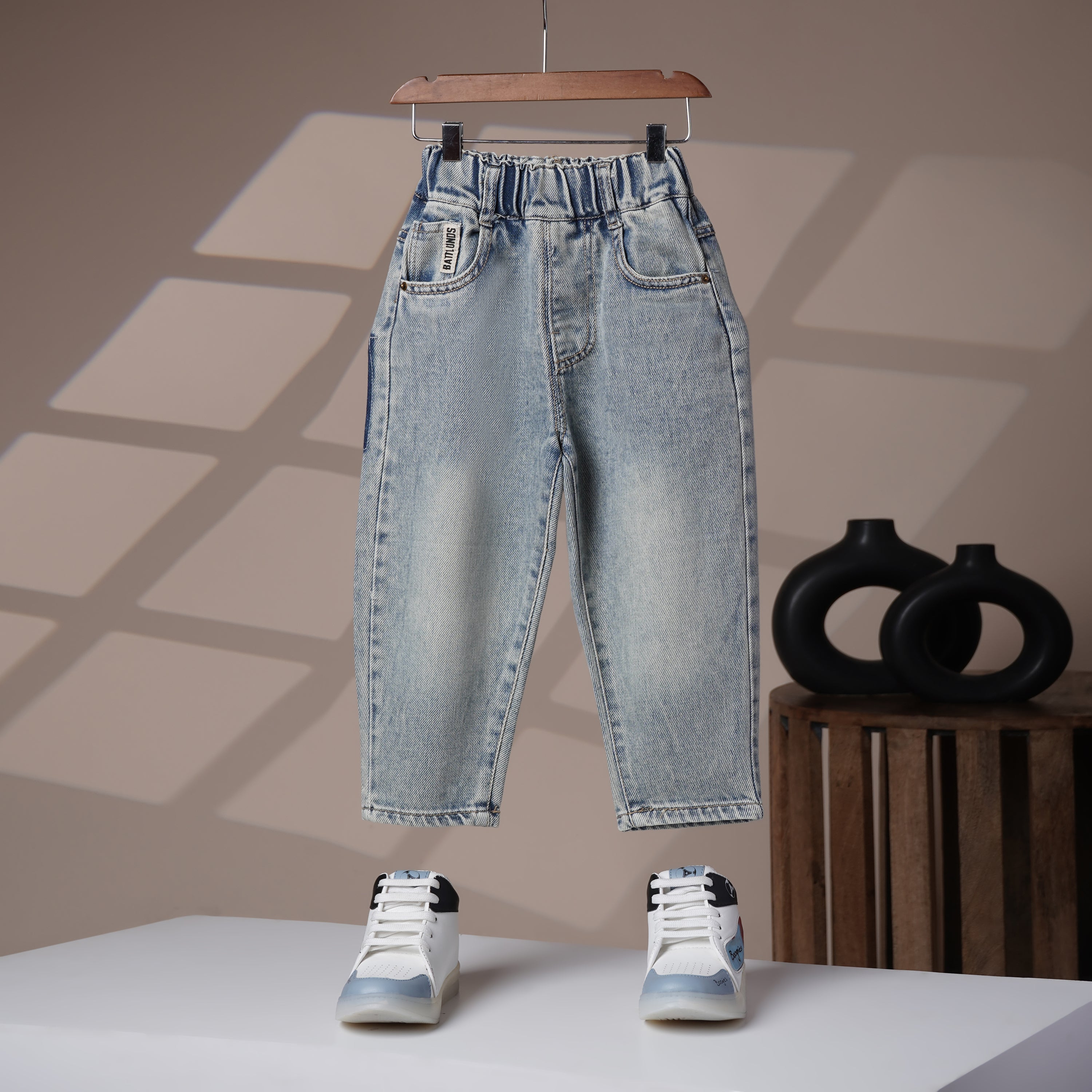 Mom N Genie Kids Light-Wash Denim Pants with Teddy Patch Pocket — Elastic Waist