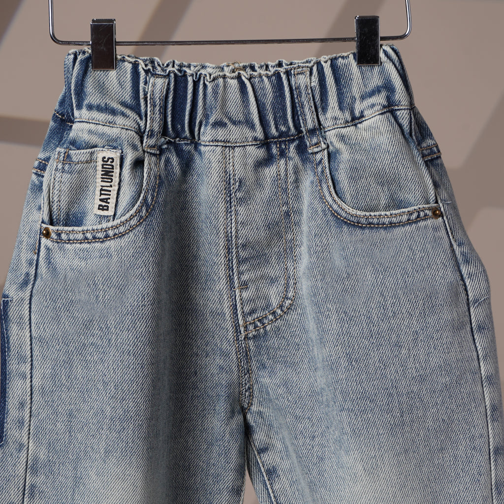 Mom N Genie Kids Light-Wash Denim Pants with Teddy Patch Pocket — Elastic Waist